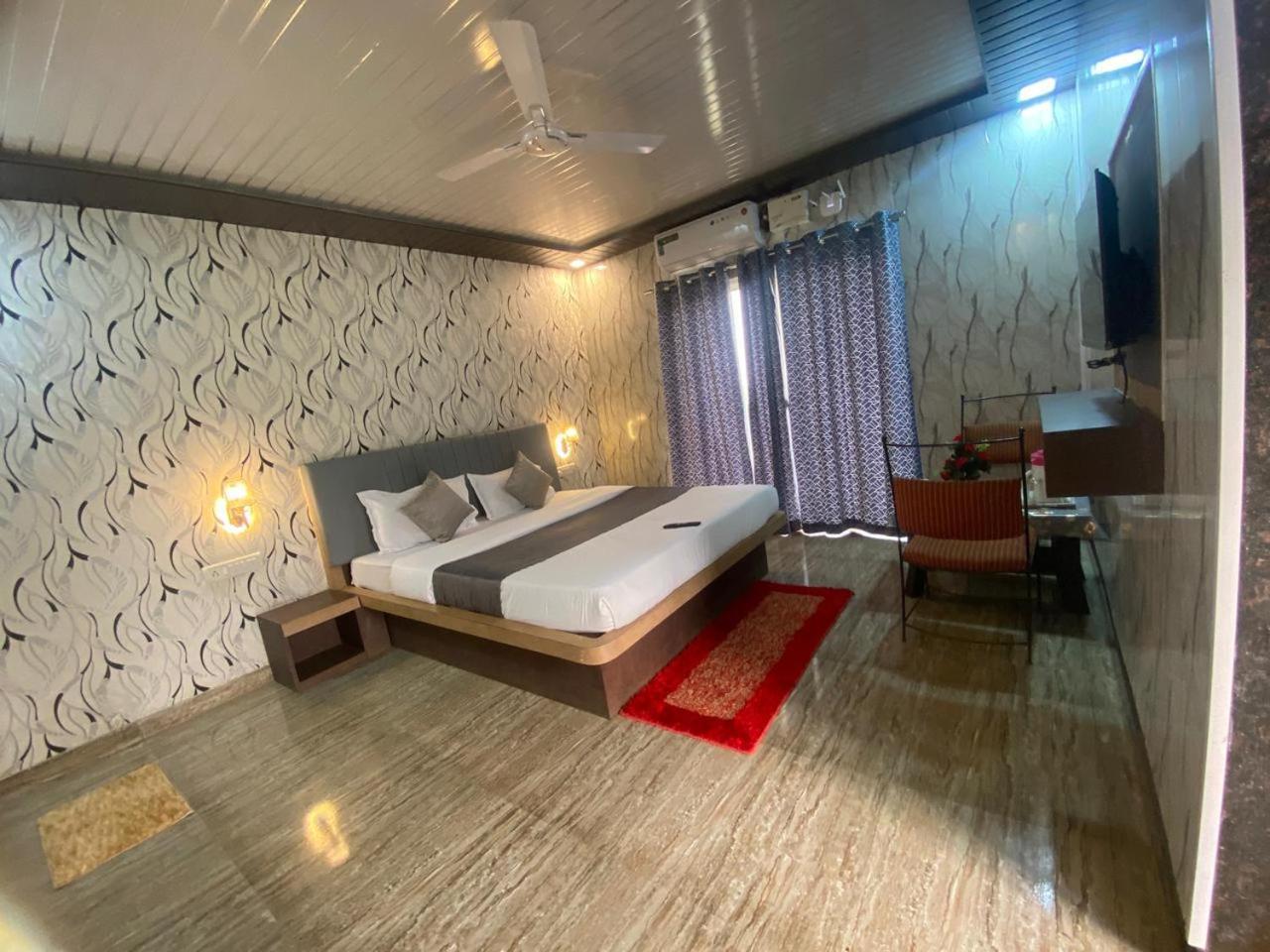 Hotel Golden Galaxy And Restaurant Mahabaleshwar Luaran gambar